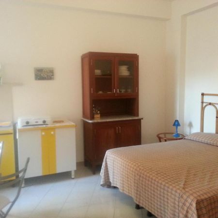 Casa Mazzini Yellow Apartman Favignana Kültér fotó