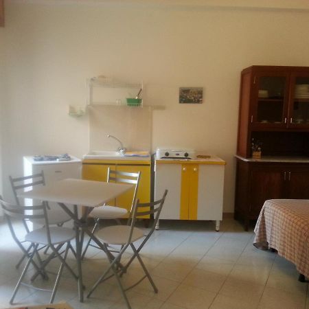 Casa Mazzini Yellow Apartman Favignana Kültér fotó